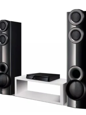 HOME CINEMA LG XBOOM Puissance : Jusqu'à 2000W (selon le modèle). Audio : Double woofer pour des basses profondes (Super Bass Boost).