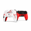 Manette PS5 personnalise Coques interchangeables : Remplacement de la face avant et arrière par des motifs complexes (ex. : thème Manga, style bois ou graffiti) ou des textures mates, chromées et holographiques.