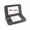 Nintendo 3DS Caméras 3D : Deux objectifs à l'arrière permettant de prendre des photos et vidéos en 3D, ainsi qu'une caméra intérieure.