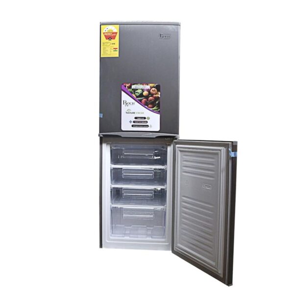 ROCH Réfrigérateur 170L - Silver RFR-210DT Capacité totale : 170 Litres. Type de froid : Statique (avec dégivrage manuel conseillé). Classe Énergétique : A+, ce qui permet une économie d'énergie notable pour un usage quotidien.