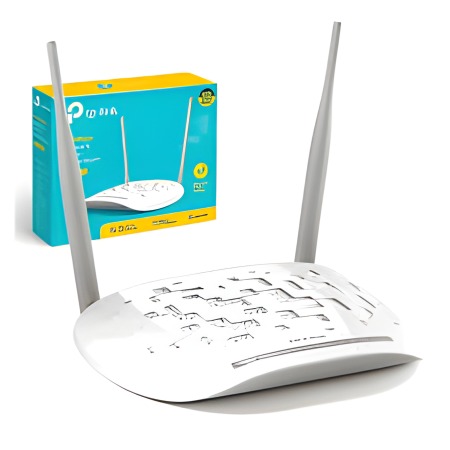 ROUTEUR ADSL2+ WiFi TP-LINK TD-W8961N Vitesse Jusqu'à 300 Mbps sur la bande 2,4 GHz. Norme : Wi-Fi N (802.11n), idéal pour le streaming HD, le jeu en ligne et la navigation fluide. Antennes : Équipé de 2 antennes fixes de 5 dBi, offrant une couverture stable pour une maison de taille moyenne. 