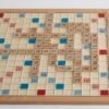 JEU DE SCRABBLE EN BOIT VINTAGE
