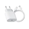 Chargeur IPhone  Puissance 20 W avec un adaptateur secteur compatible.